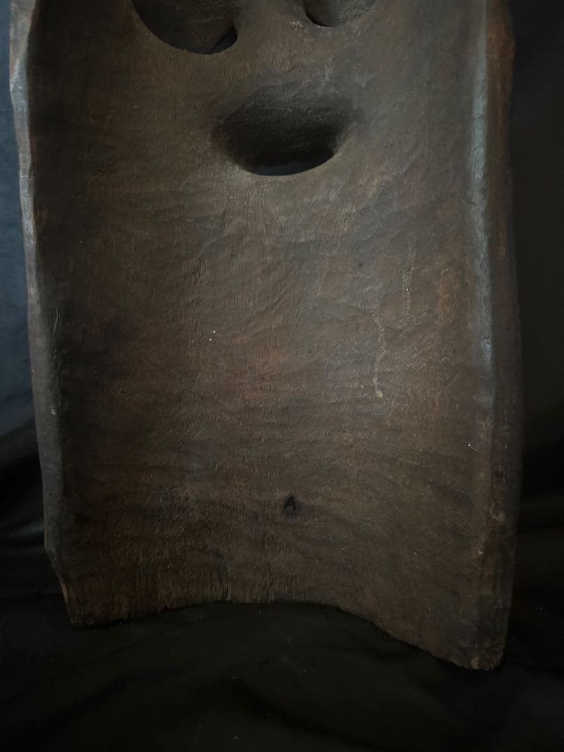 アフリカ コンゴ 木製 幾何学紋様 仮面／アンティーク／マスク - メルカリ