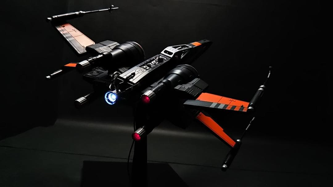 電飾改修 完成品 ブースティッド Xウイング 1/72 塗装済 BANDAI - メルカリ