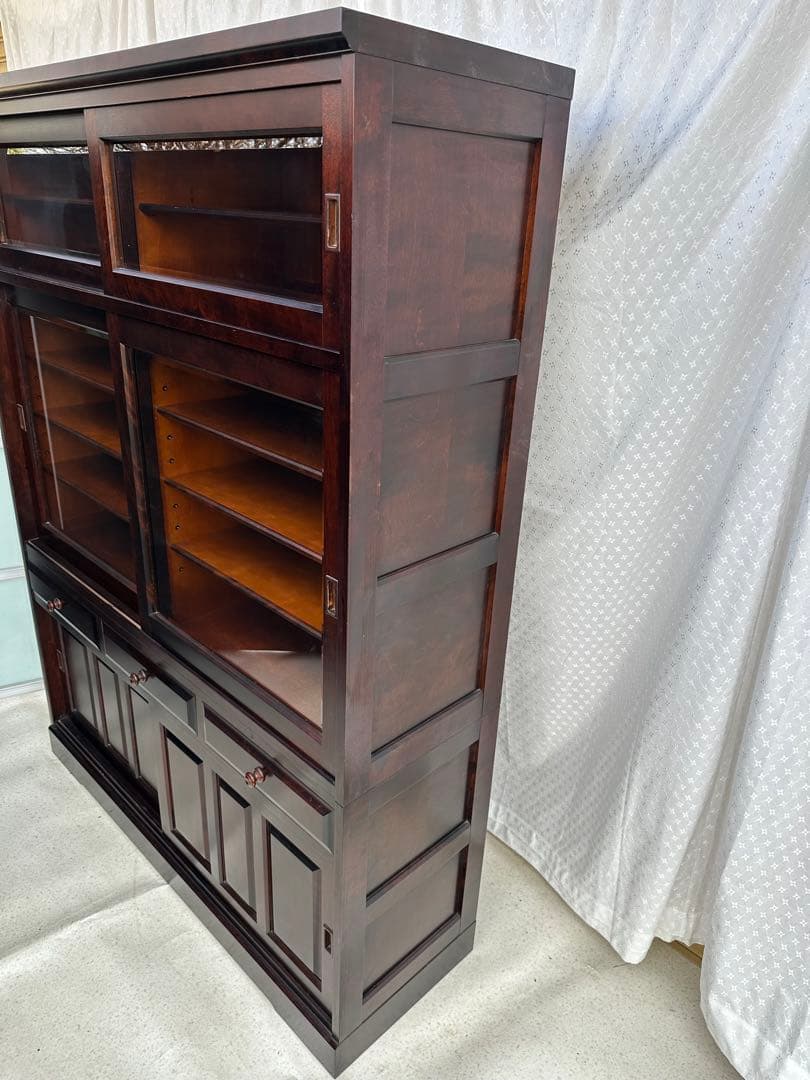 北海道民芸 食器棚 水屋 引戸 カップボード カバ/樺 無垢材 横幅135cm