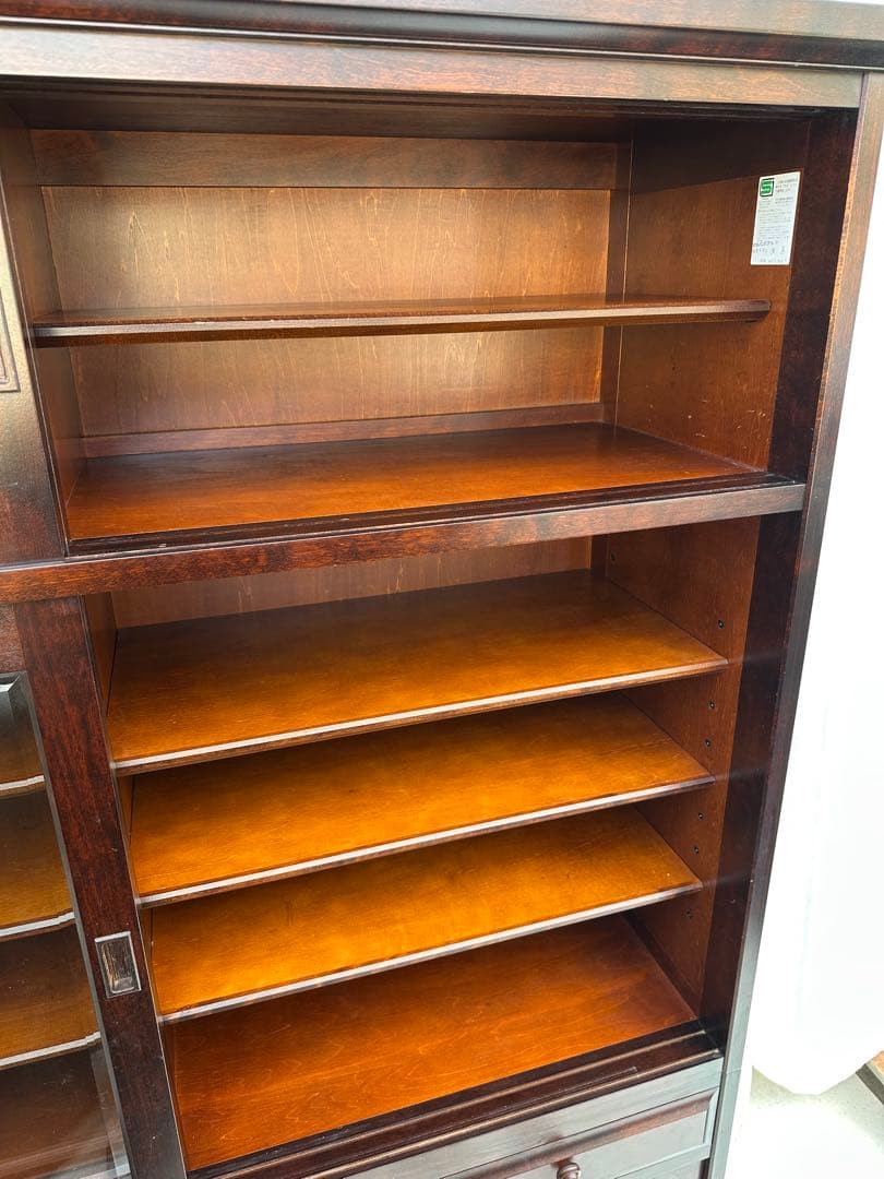 北海道民芸 食器棚 水屋 引戸 カップボード カバ/樺 無垢材 横幅135cm