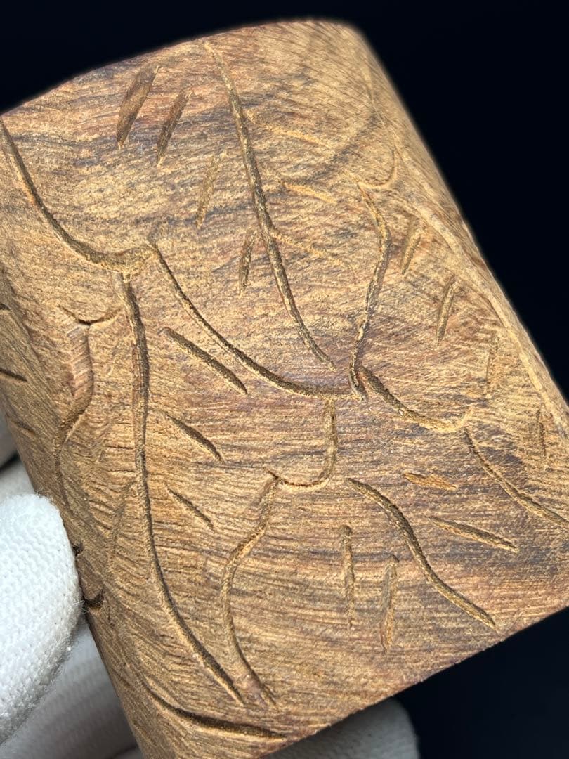 香木　檀木　六国五味　天然木　香りのお香　141g　円柱形