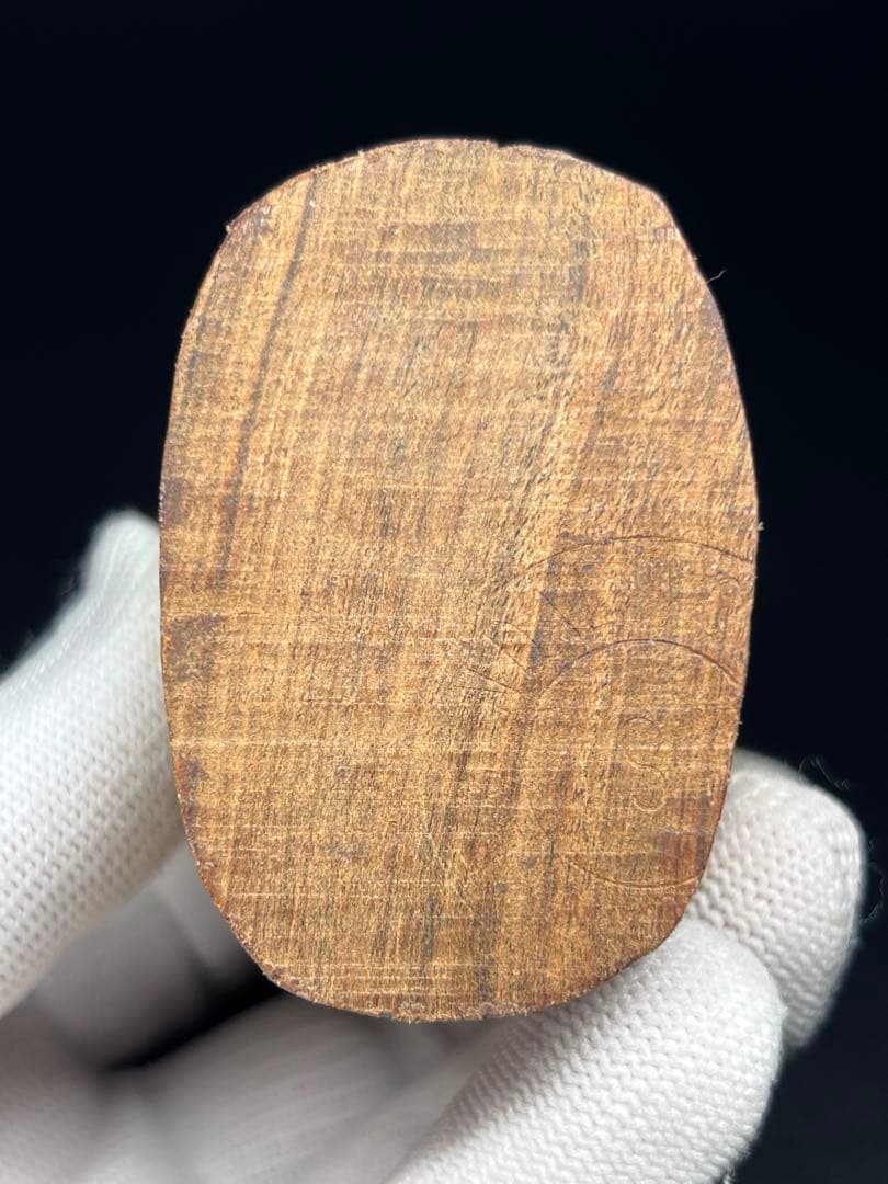 香木　檀木　六国五味　天然木　香りのお香　141g　円柱形