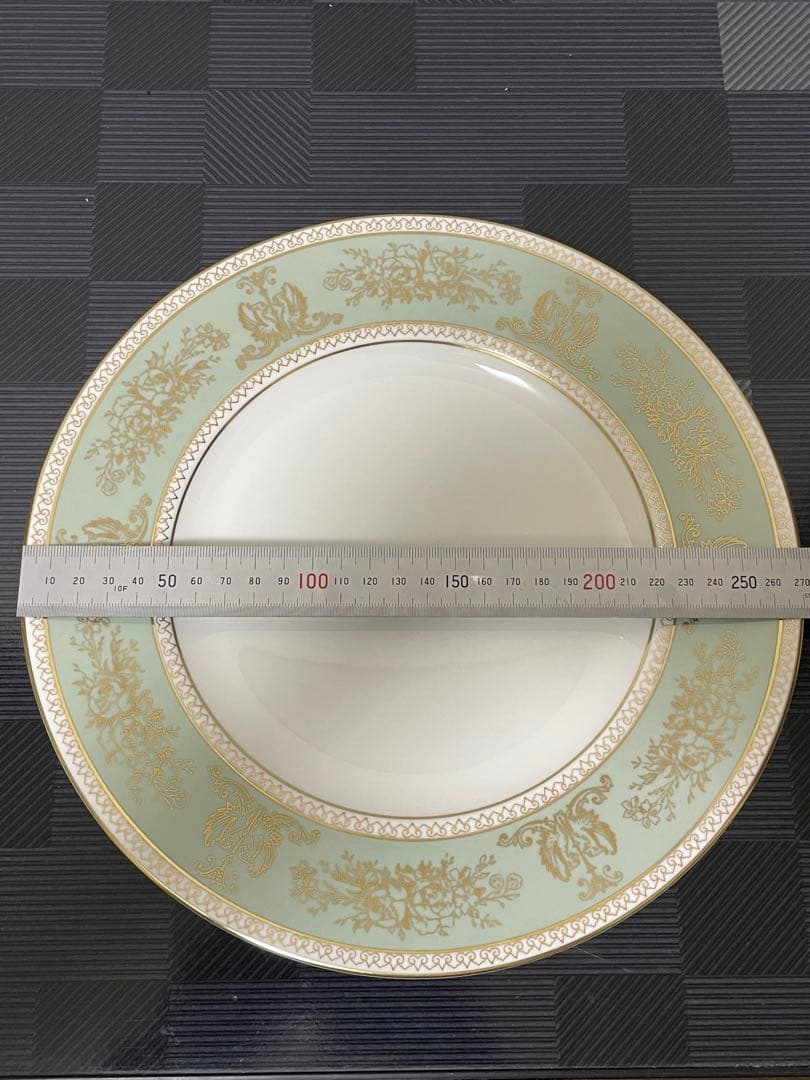 ウェッジウッド　コロンビアセージグリーン　ディナープレート27.5cm