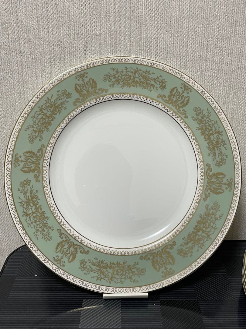 ウェッジウッド　コロンビアセージグリーン　ディナープレート27.5cm