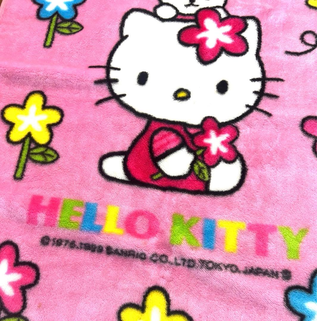 希少 昔のキティちゃん SANRIO ハローキティ毛布 ブランケット 当時物