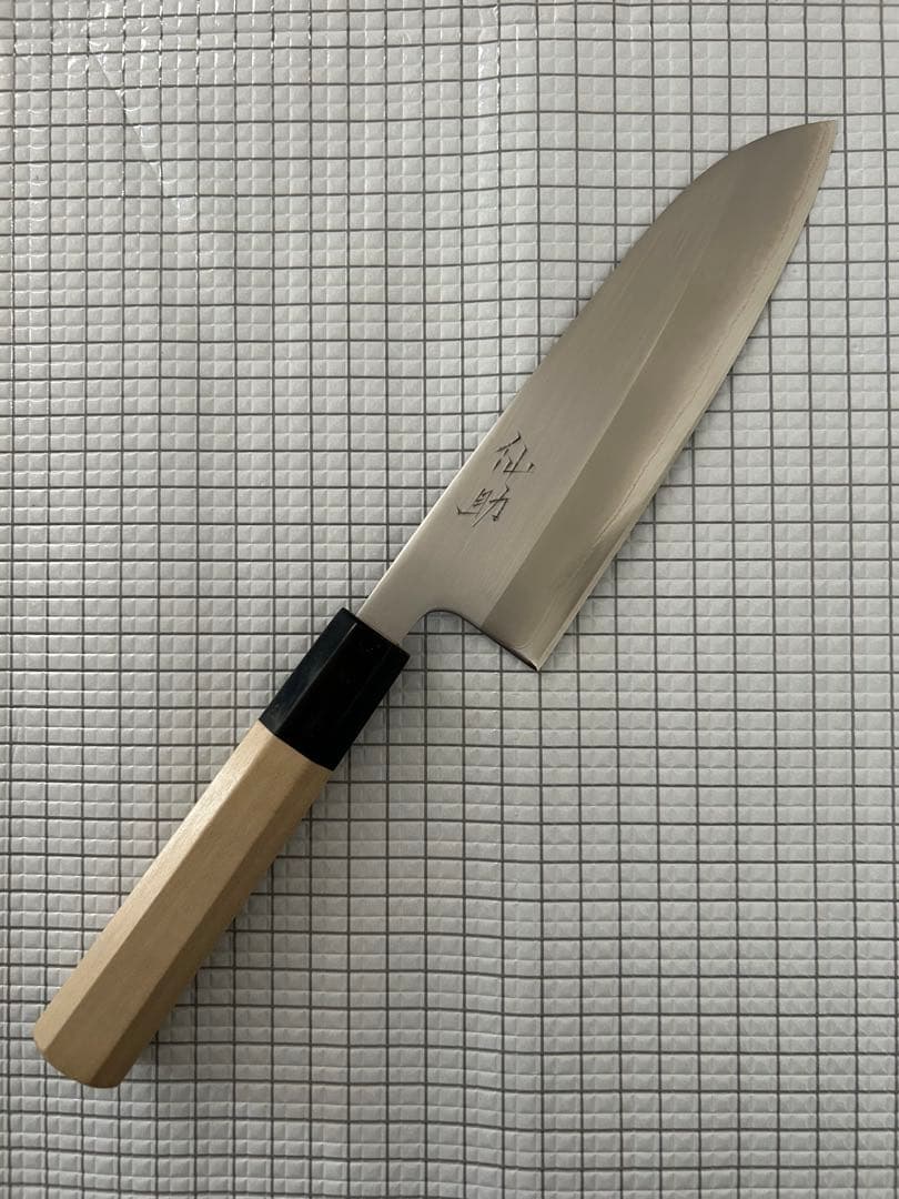 仙助 包丁 三徳 三徳包丁 安来鋼白紙一号割込 水牛八角柄 165mm ②