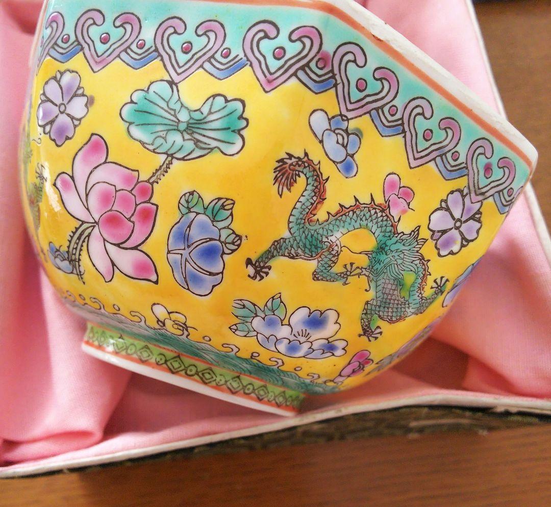 中国美術 大清乾隆年製 粉彩 薄胎磁 椀 鉢 - メルカリ