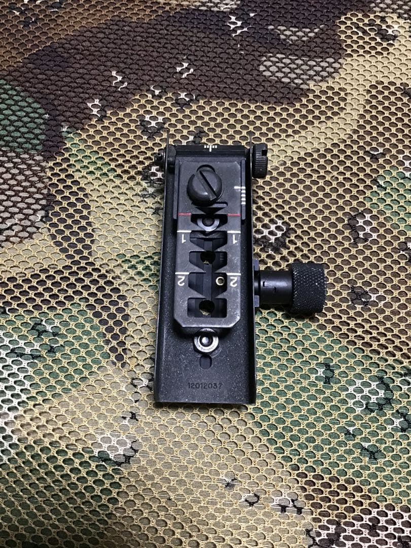 米軍放出品実物　M203 グレネードフリップアップリーフサイト中古品1