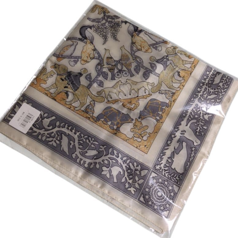 未使用•未開封》CHANEL シャネル ノベルティシルクスカーフ アニマル柄