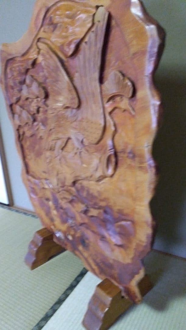 【新たに値下げ】大変貴重な1枚板の木製衝立