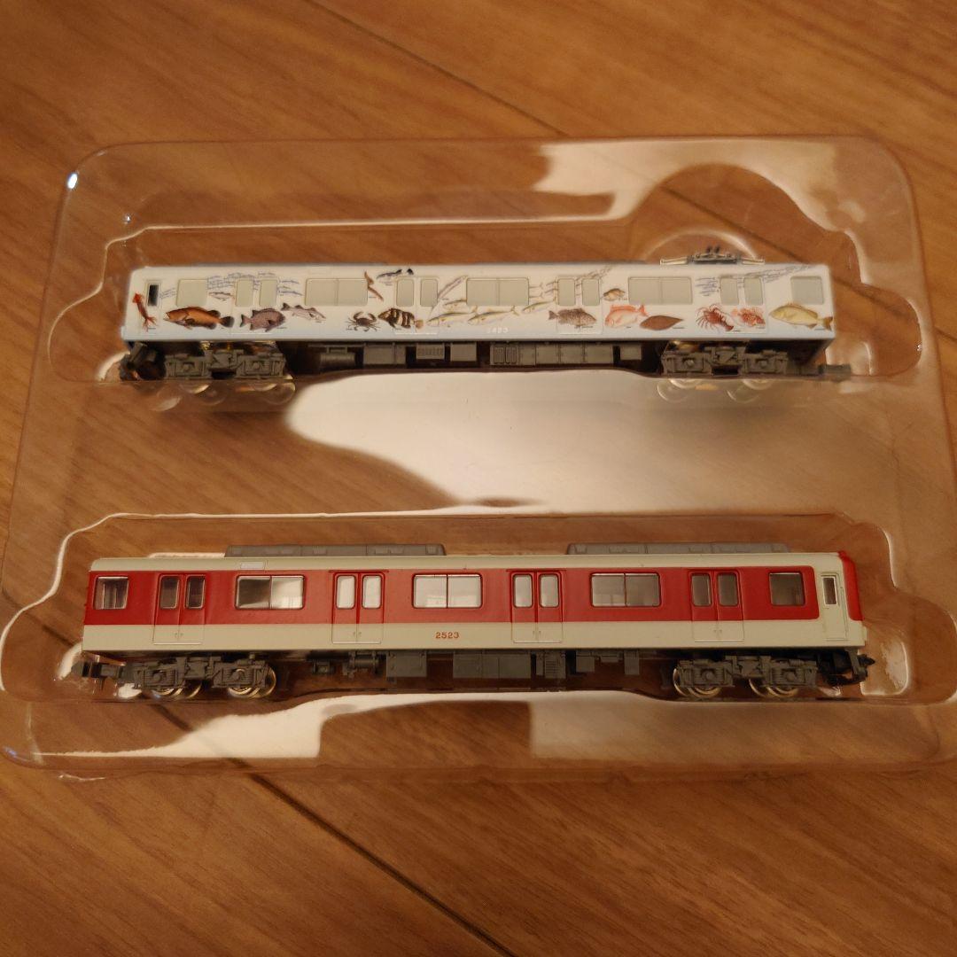 期間限定値下げ！鉄コレ 近鉄2410系お魚図鑑 - メルカリ