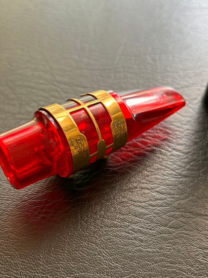 アルトサックス用 マウスピース 赤 M109508913 - 管楽器・吹奏楽器