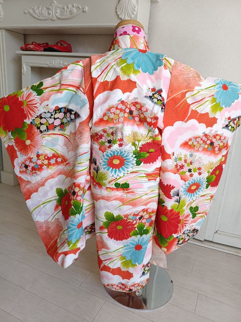 アンティーク着物と新品正絹被布セット