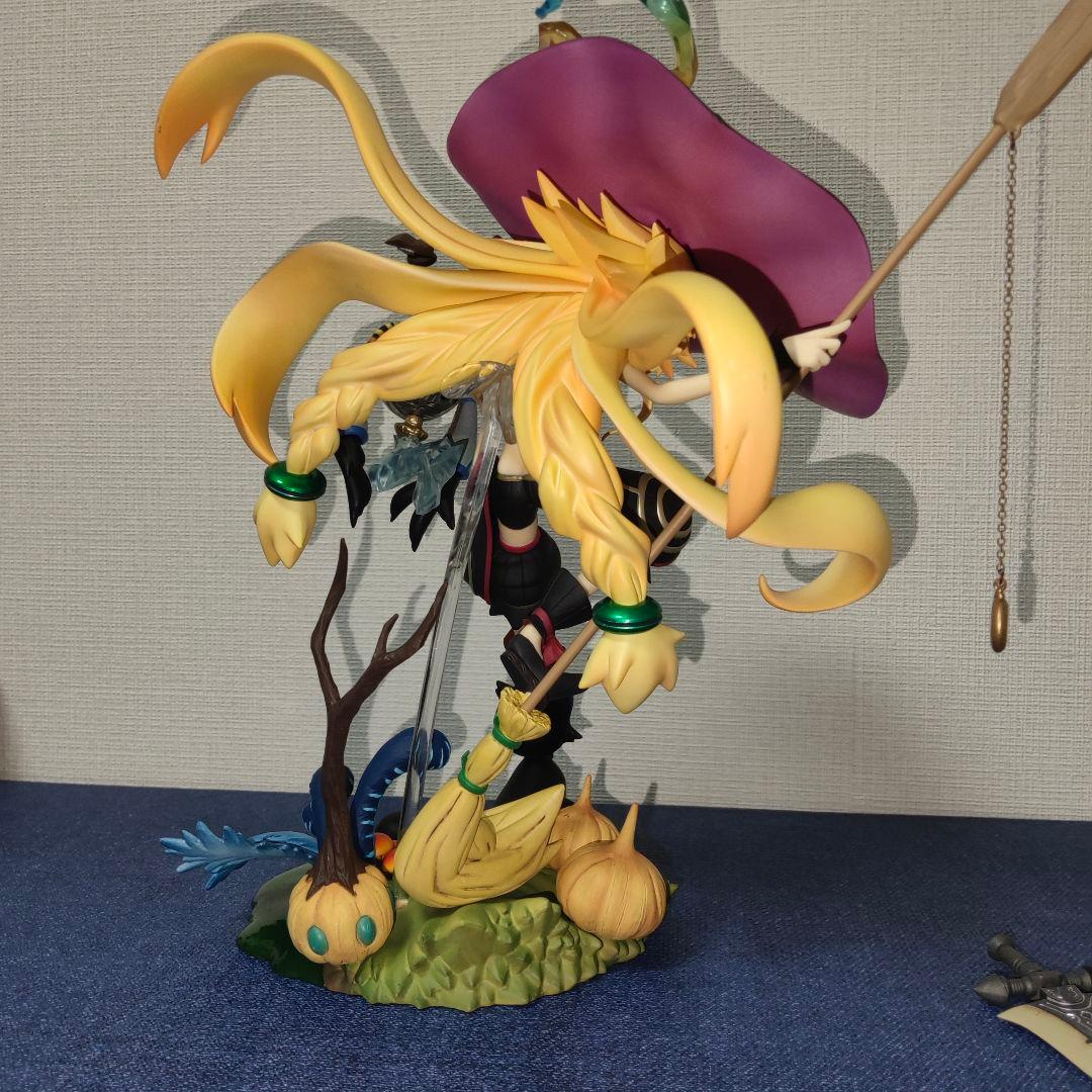 ジャンク品 難あり 魔女と百騎兵 メタリカ フィギュア おまけ付き