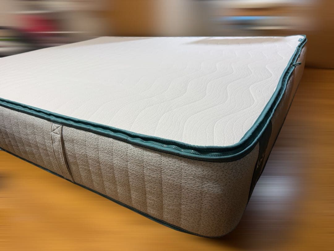 全国送料無料　コアラマットレス plus クィーンサイズマットレス