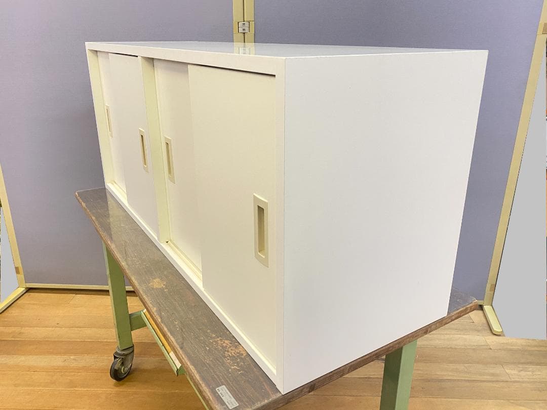 ホワイト　キャビネット　119×39×高さ50