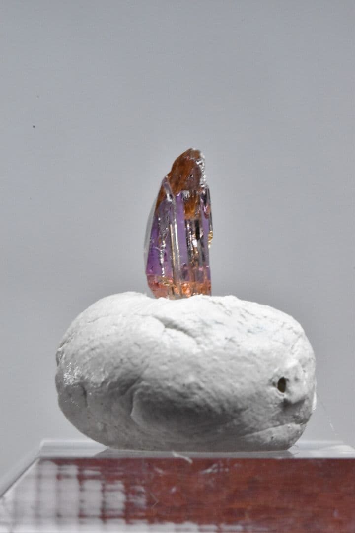 タンザナイトフェア！ パーティーカラータンザナイト原石A05