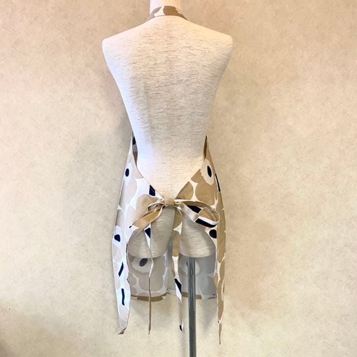 新品　マリメッコ　Pieni Unikko エプロン