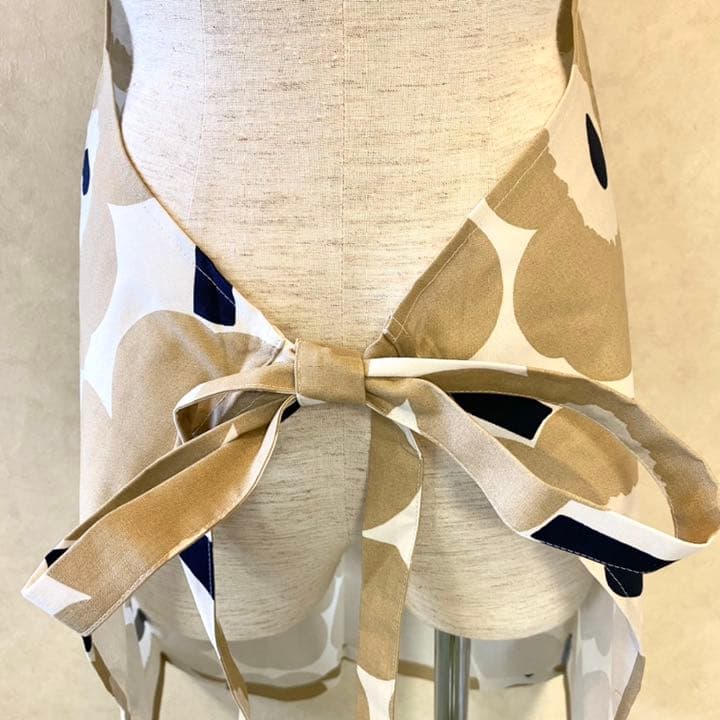 新品　マリメッコ　Pieni Unikko エプロン