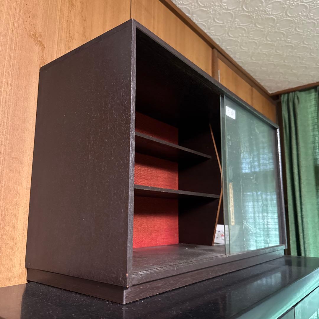 アンティーク　飾り棚　本棚　飛散防止フィルムガラス扉付