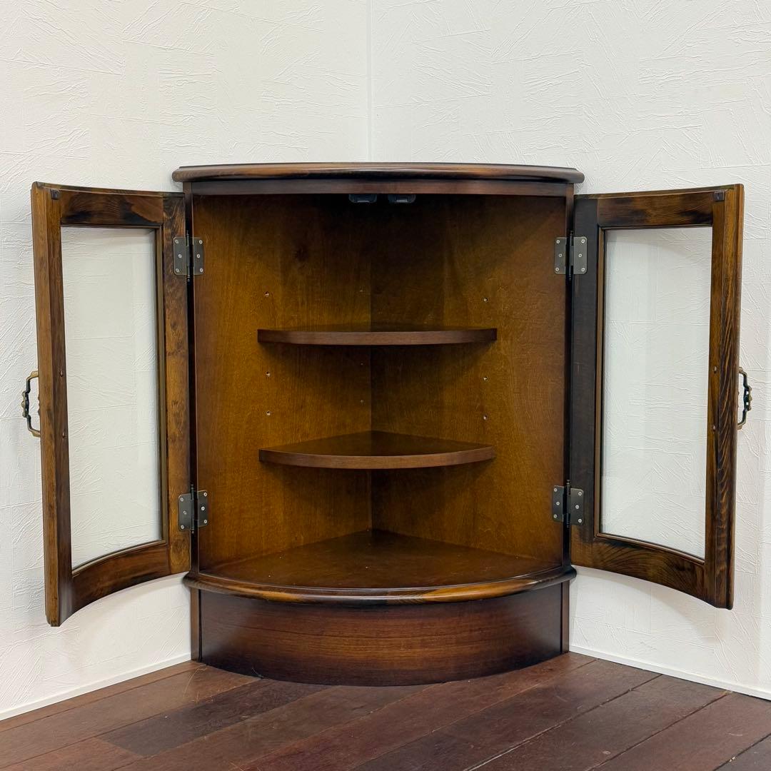 H21K20b カリモク コロニアルシリーズ ガラスコーナーキャビネット