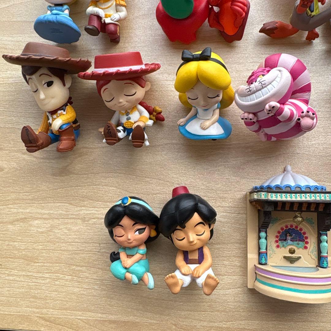 肩ズン ディズニー まとめ売り ディズニーランダムフィギュア付き