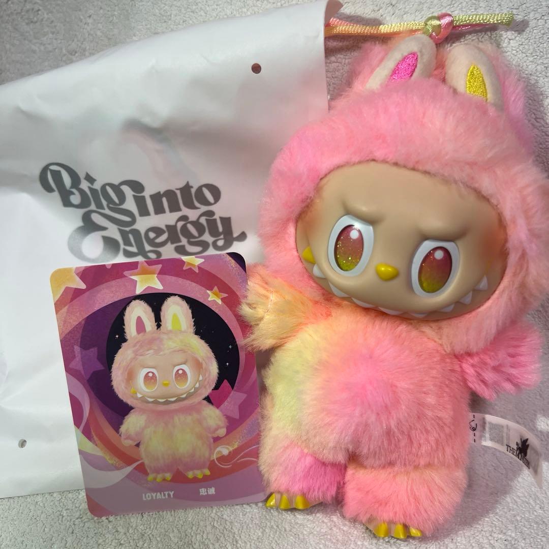 LABUBU Big into Energy Loyalty ラブブ忠誠 - メルカリ