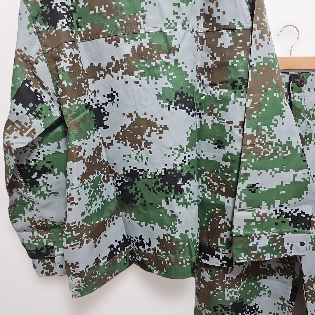 新品、未使用メンズ【4L】迷彩柄ビックサイズ大きめ上下セットジャケットズボン