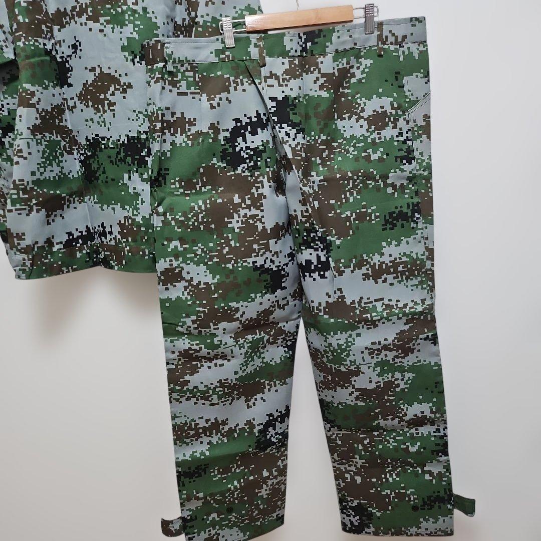新品、未使用メンズ【4L】迷彩柄ビックサイズ大きめ上下セットジャケットズボン