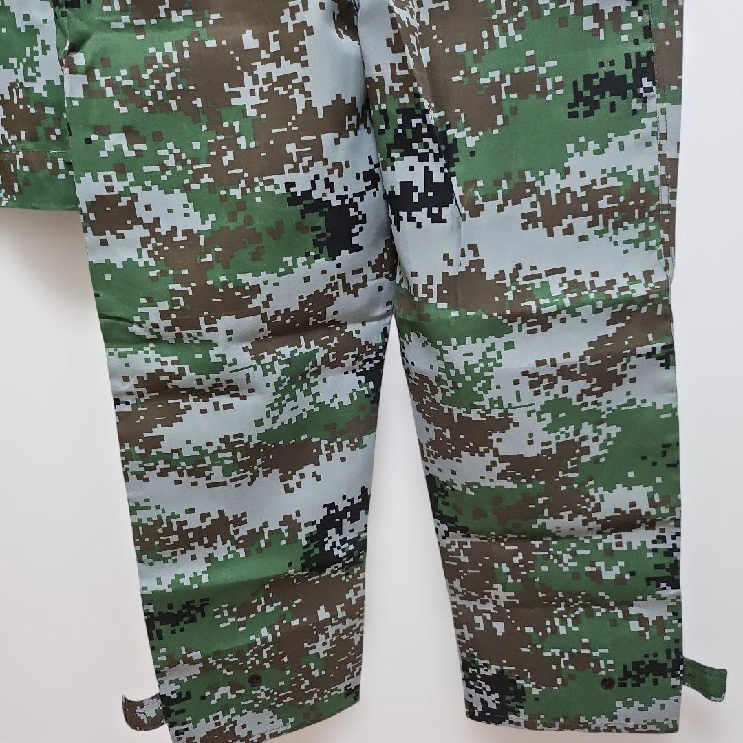 新品、未使用メンズ【4L】迷彩柄ビックサイズ大きめ上下セットジャケットズボン