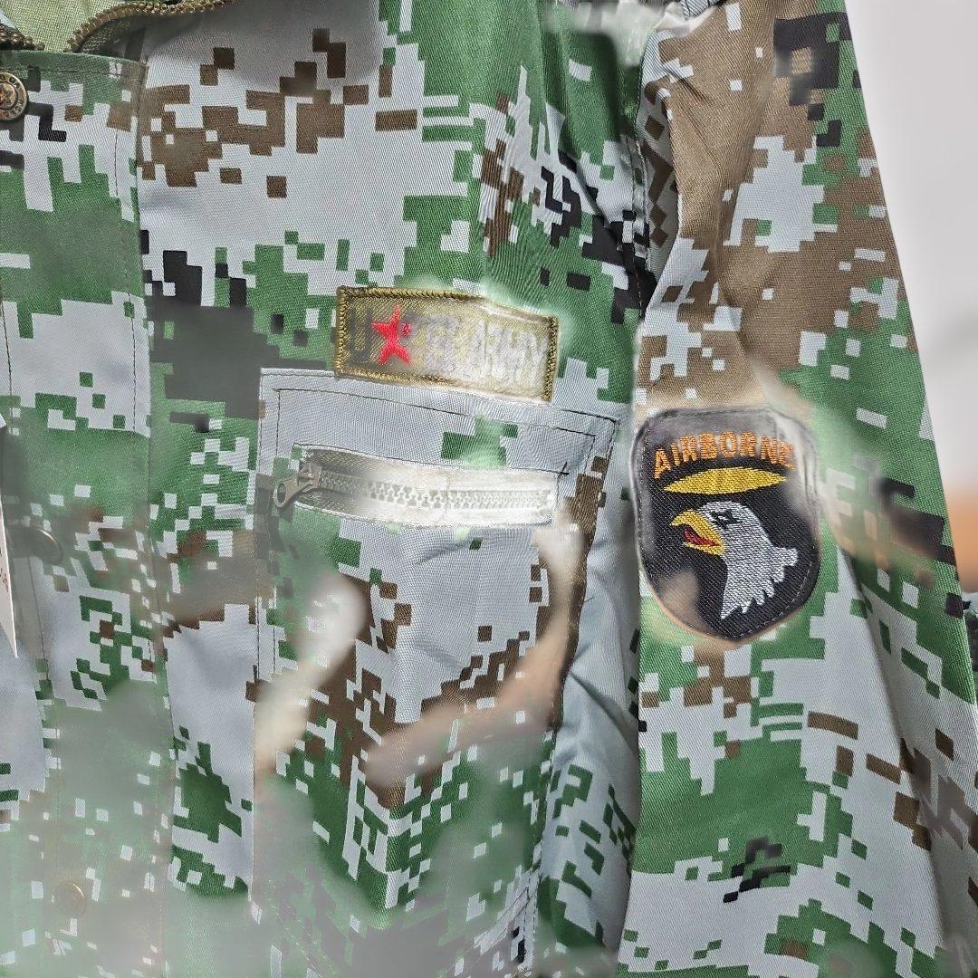 新品、未使用メンズ【4L】迷彩柄ビックサイズ大きめ上下セットジャケットズボン