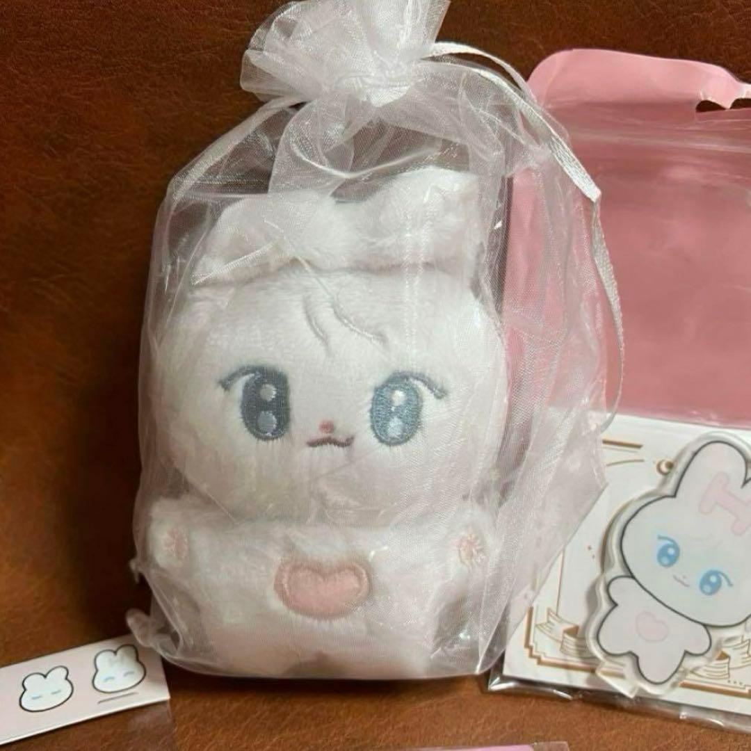 &team andteam ハルア ぬいぐるみ うさぎ マスター 10cm - メルカリ