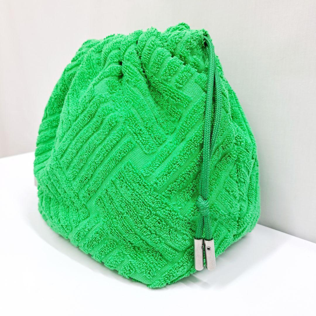 BOTTEGA VENETA ボッテガ ポーチ 緑 巾着 niko∞2525 - メルカリ