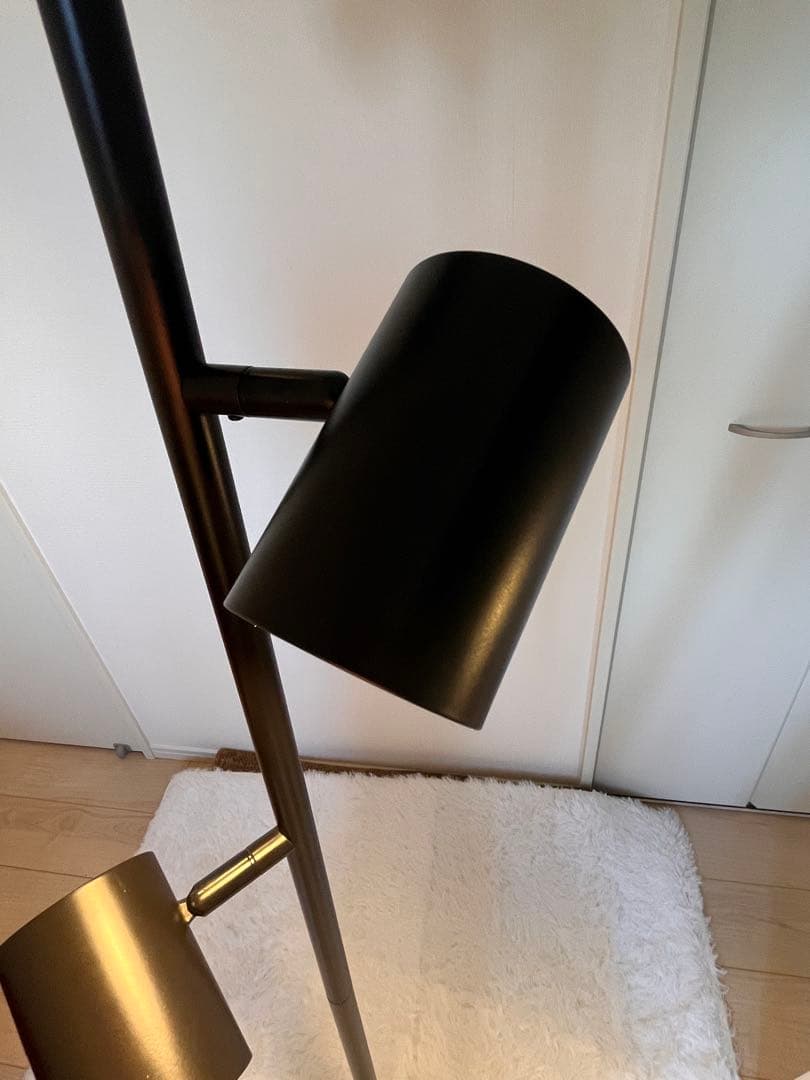 イケアIKEA ニーモーネ フロアランプ 3スポット