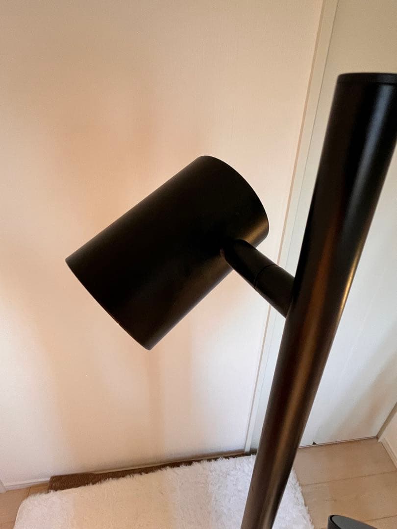 イケアIKEA ニーモーネ フロアランプ 3スポット