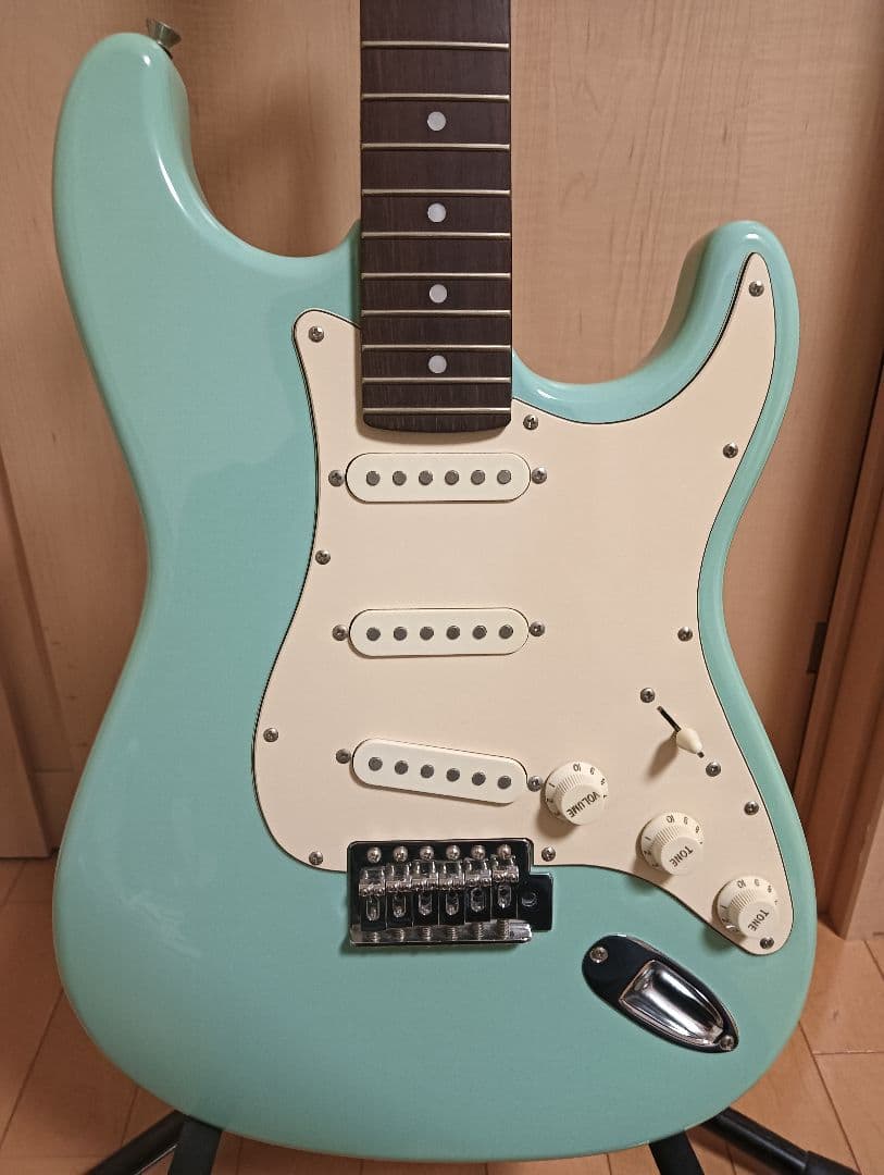 Bacchus Universe Series エレキギター 帯ロゴ