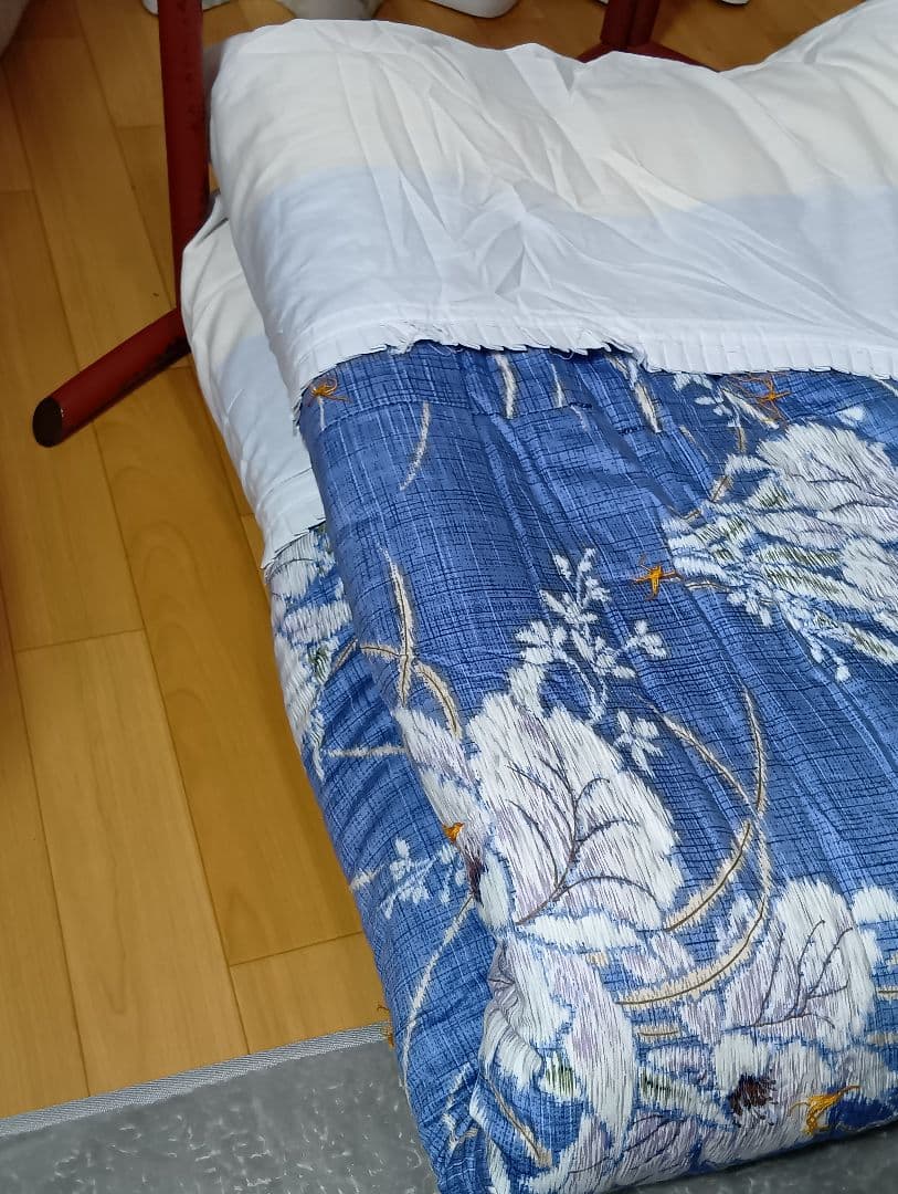 昭和　レトロ　モダン　掛け布団　花柄青　和風