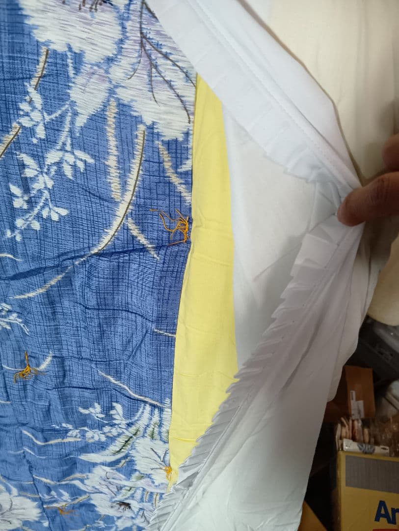 昭和　レトロ　モダン　掛け布団　花柄青　和風