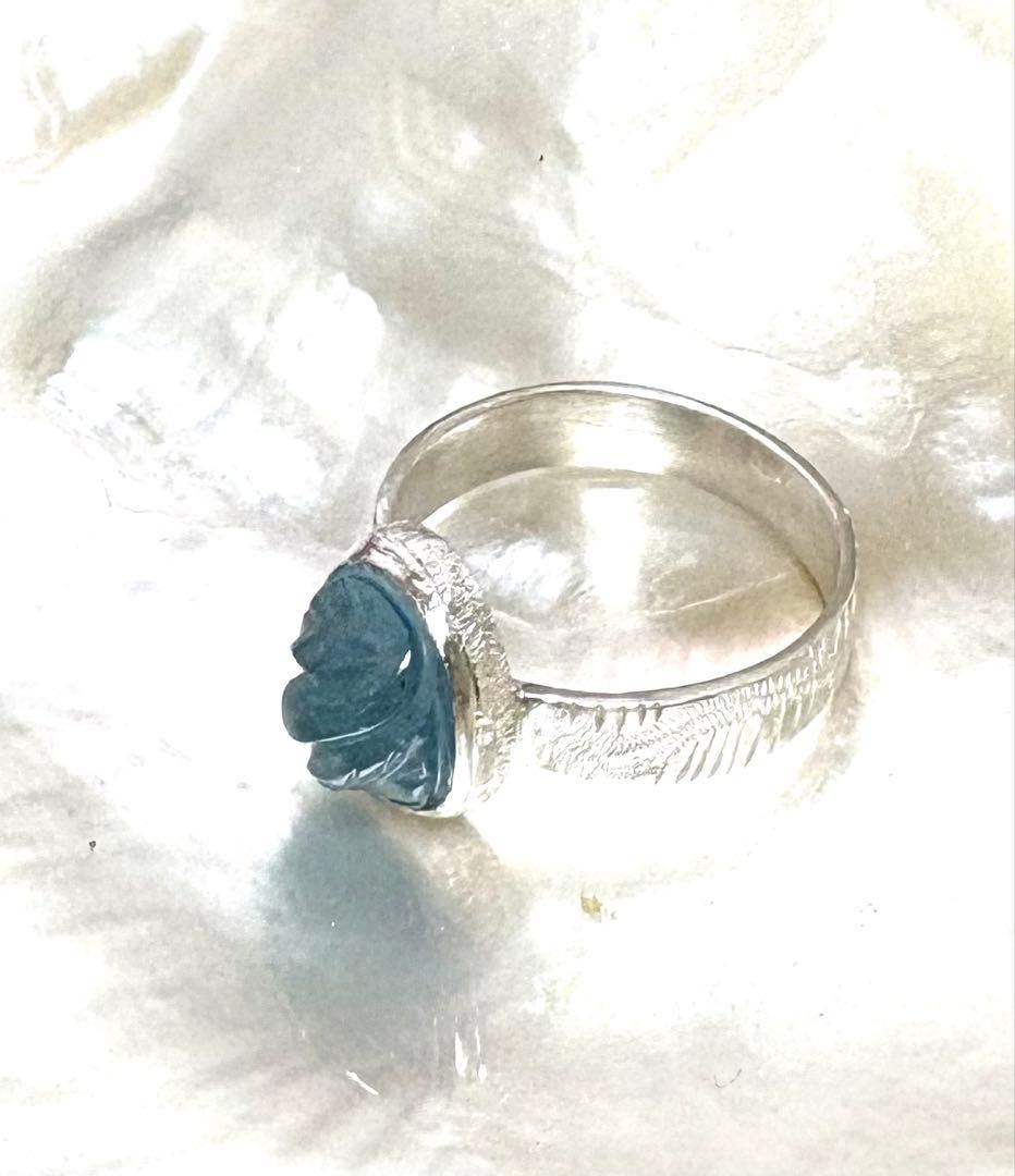 アクアマリン カービング　シルバーリング 彫刻模様