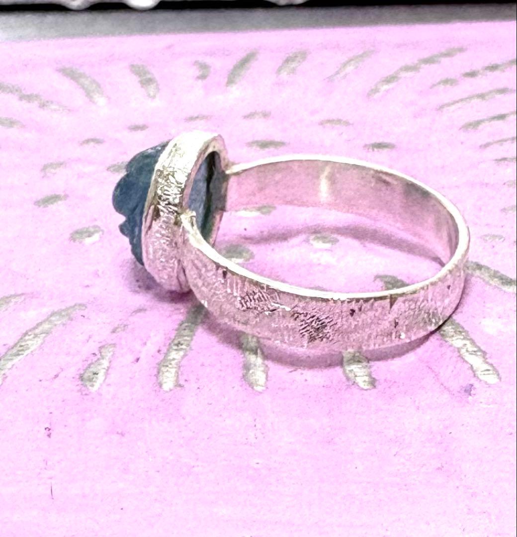 アクアマリン カービング　シルバーリング 彫刻模様