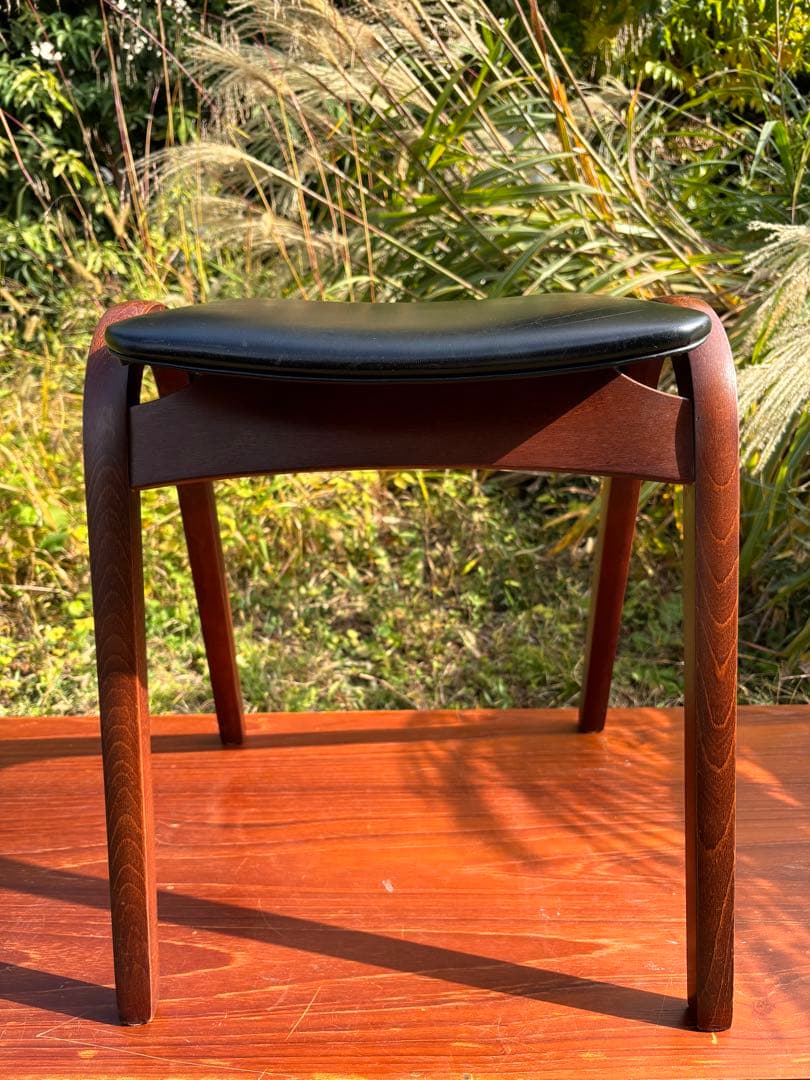 秋田木工　スタッキングスツール　剣持勇　NO.202