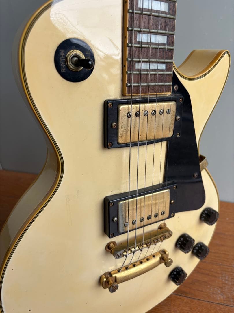 S.G.Galan。クリームホワイト