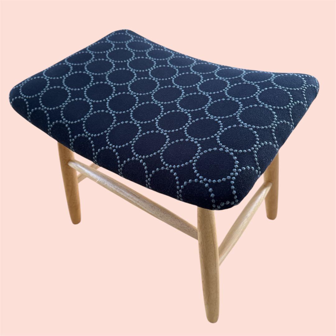 ミナペルホネン生地使用スツール　イス　椅子　チェア　オットマン　インテリア　家具