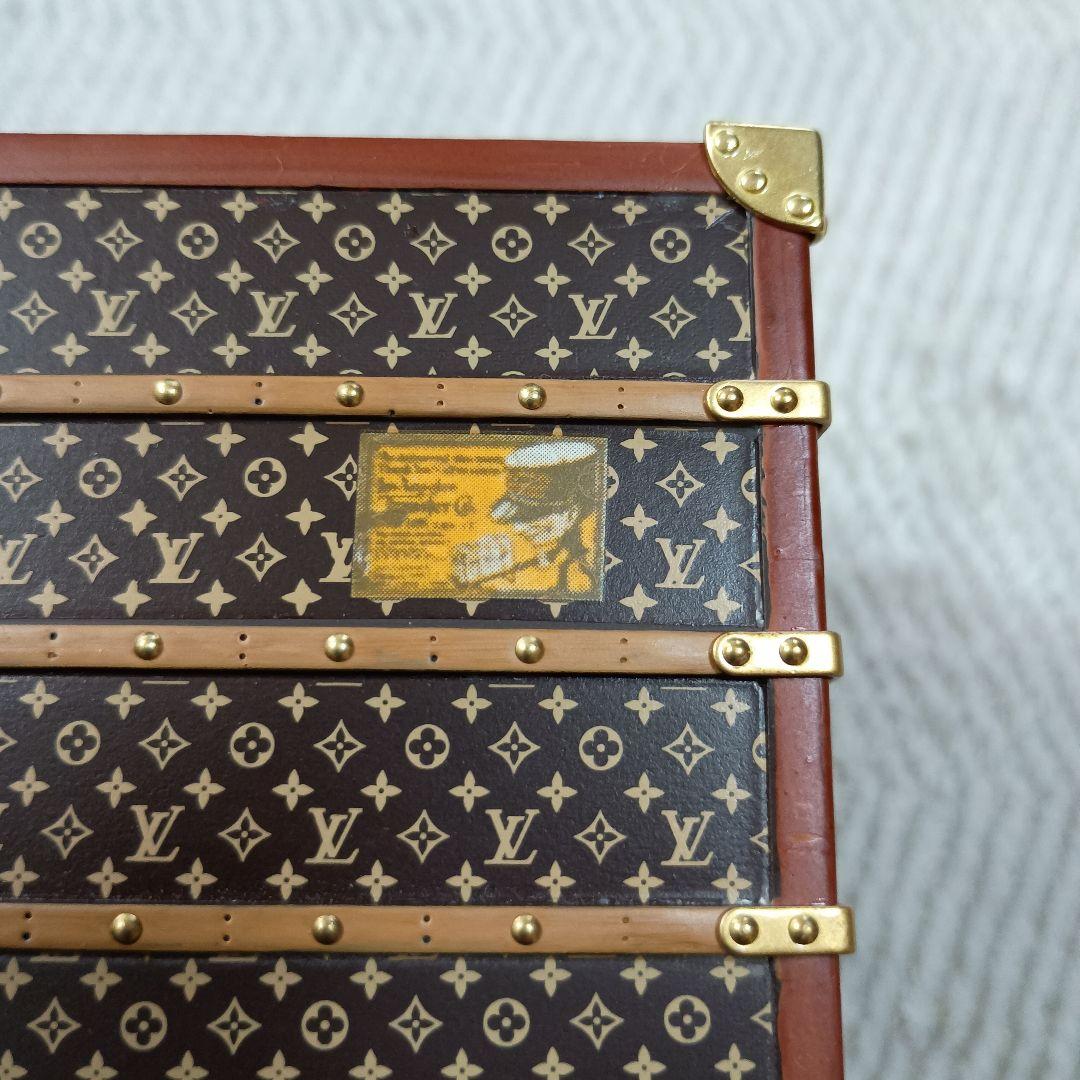 LOUIS VUITTON ミスフランス　ペーパーウェイト　トランクノベルティ