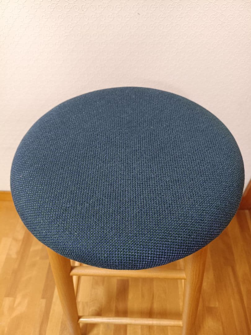 MOBLEYWORKS　スツール