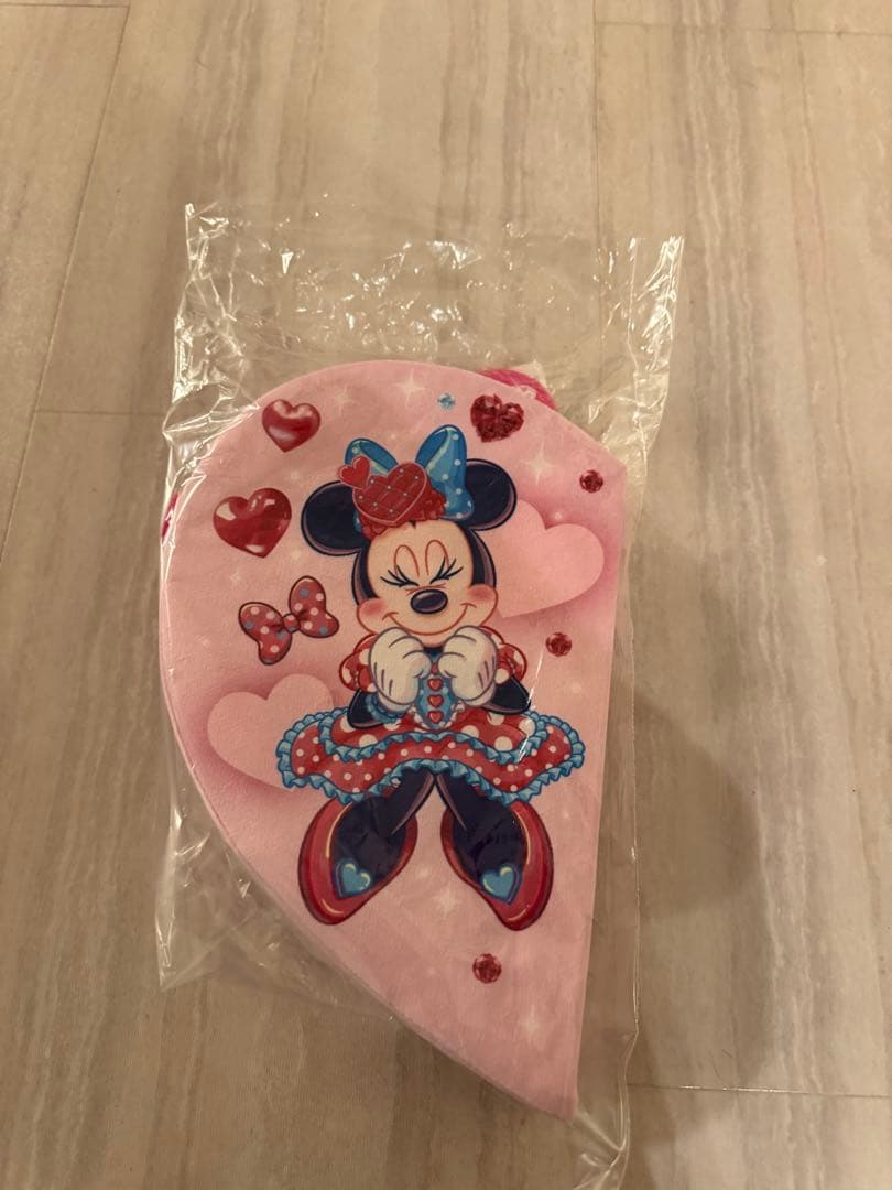 ミニーマウス♡パルパルーザ♡ファンダーランド ハート型 ♡ポータブル