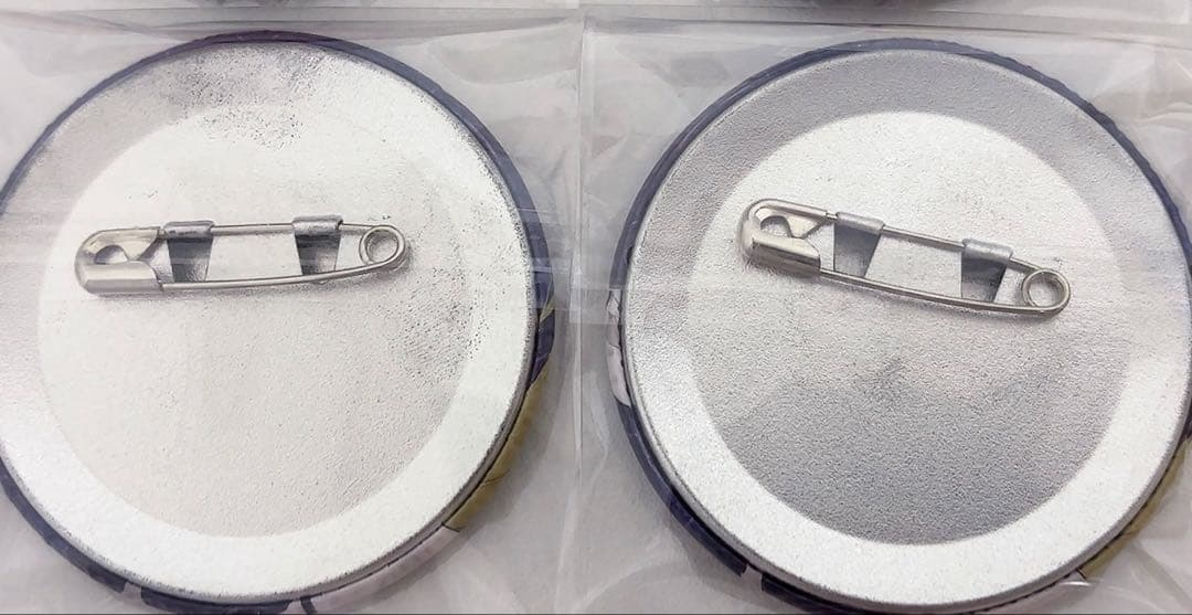 にじさんじ タロット缶バッジ 星川サラ - メルカリ