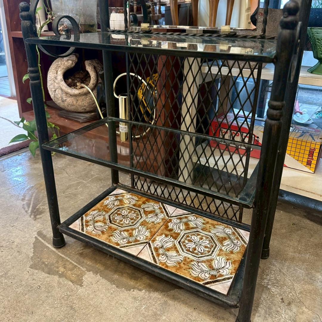 iΦ【2点セット】アンティーク アイアン家具 ミラー付き ラック 飾り棚