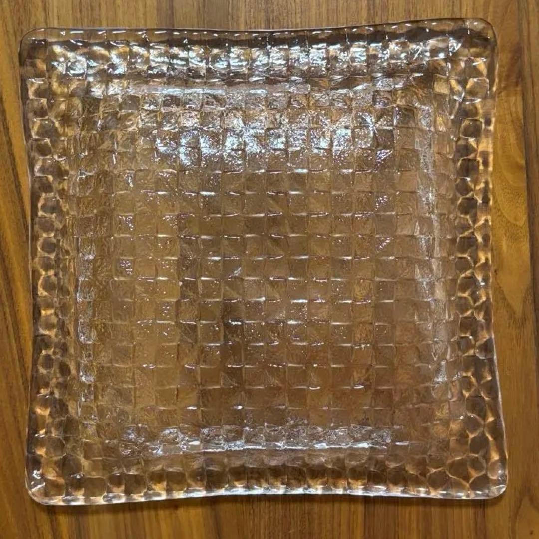 クリアガラス 四角い皿 テクスチャー付き