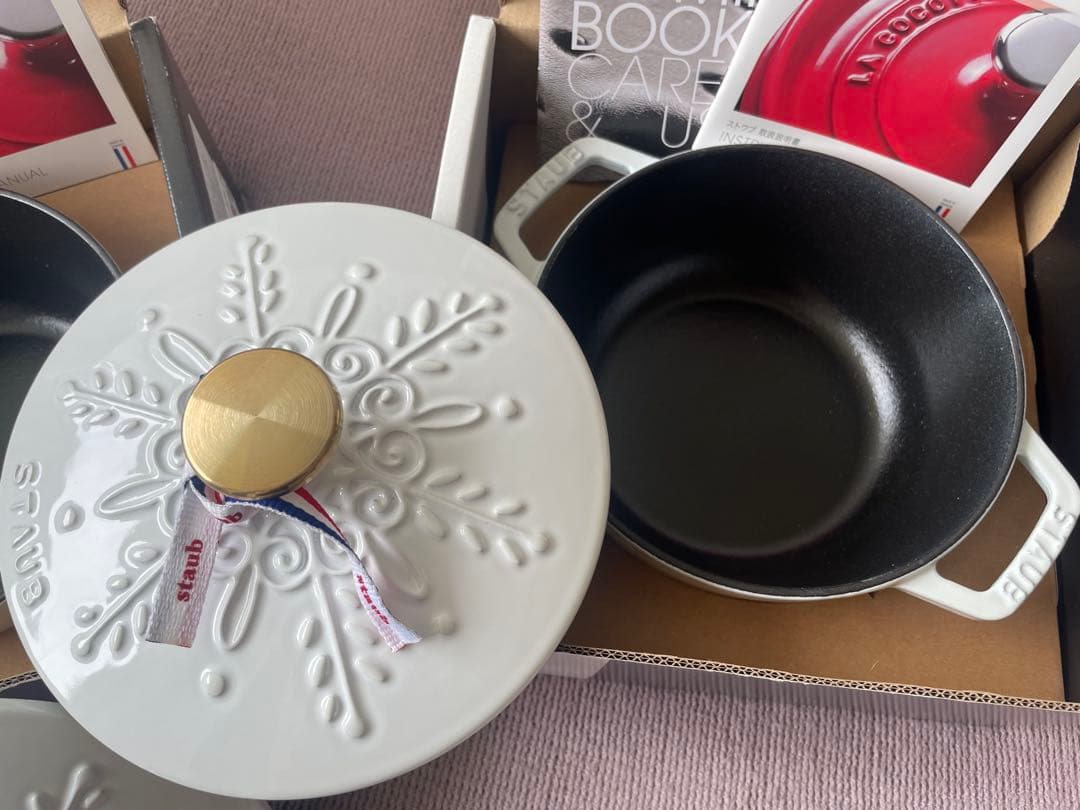 STAUB 雪の結晶模様 両手鍋 ワナベ16cm